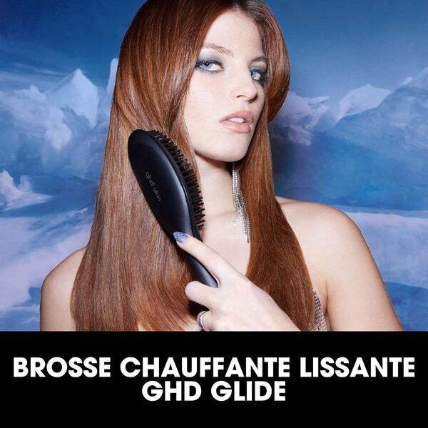 GHD - Coffret Glide - Brosse Chauffante Lissante (Noire), Brosse & Pochette incluses. Lissage Rapide & Facile, Volume Préservé, Résultats sans Frisottis. Coiffage Professionnel Tous Types Cheveux