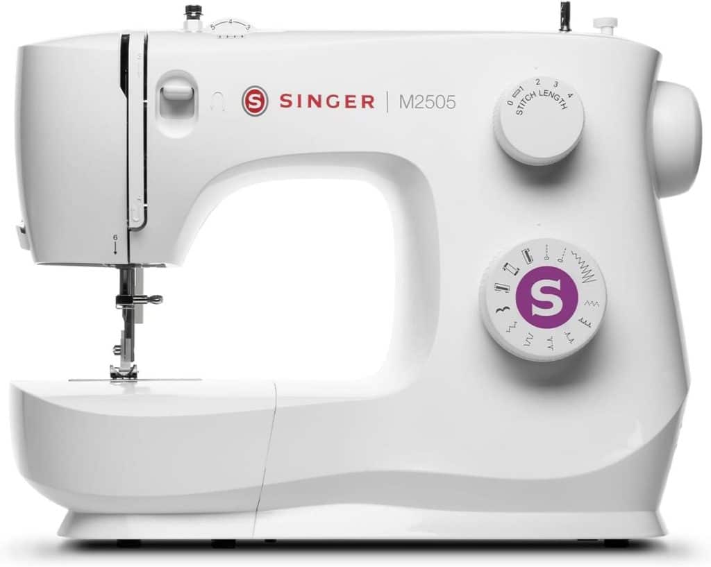 Test de la machine à coudre Singer M2505