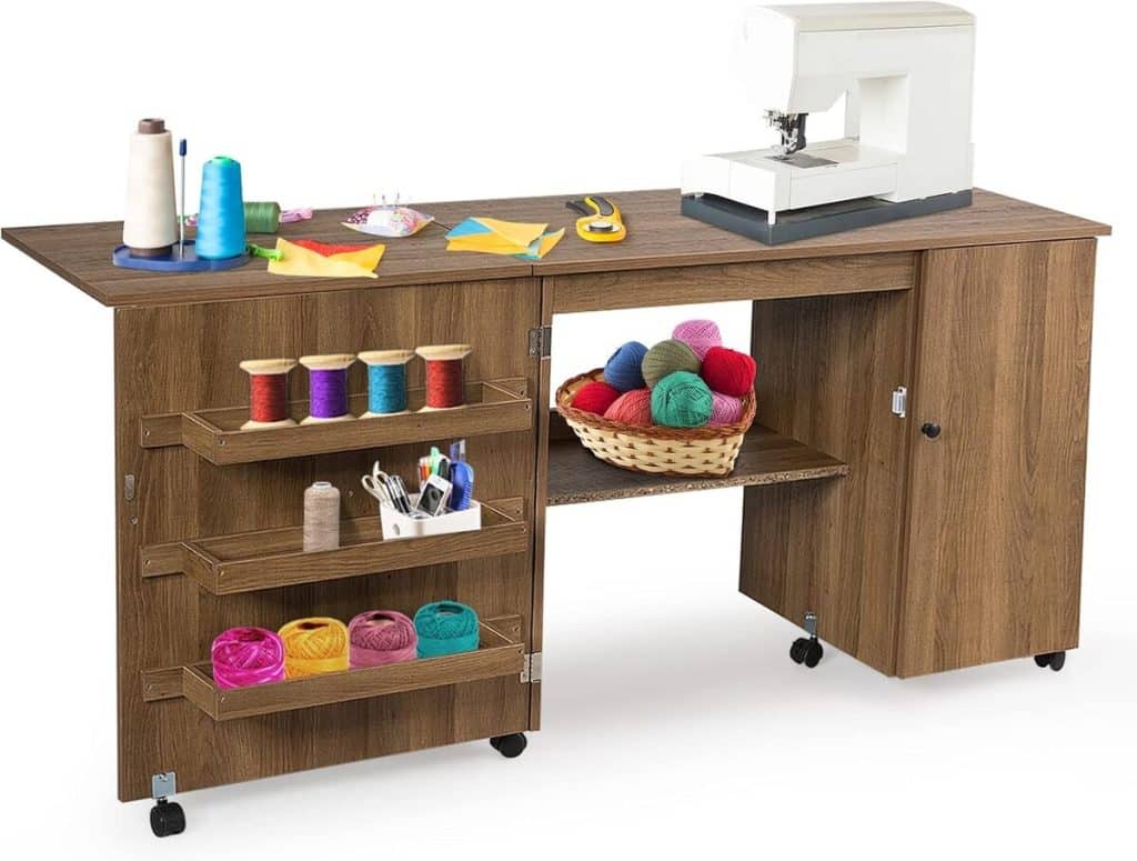 Test de la table de couture pliable Relax4Life avec 4 étagères et armoire latérale