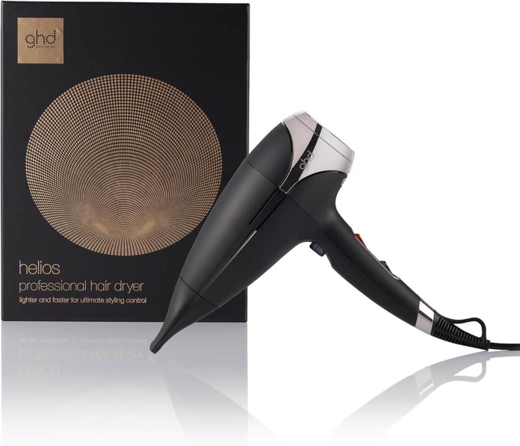 Test du sèche-cheveux ghd Helios : puissant et précis, idéal pour des cheveux brillants