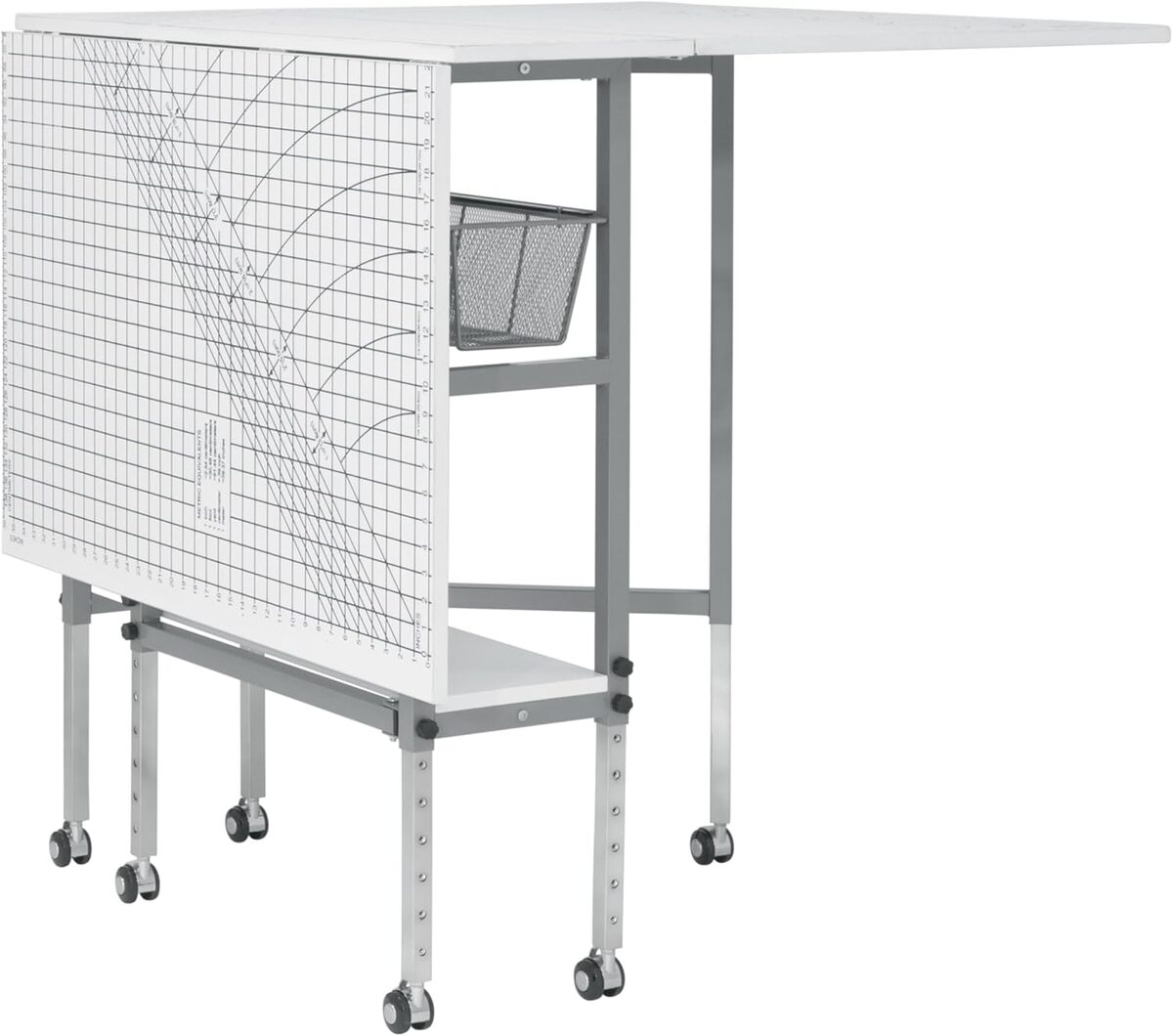 Test de la table pliante Sew Ready 13386 : ajustable et pratique