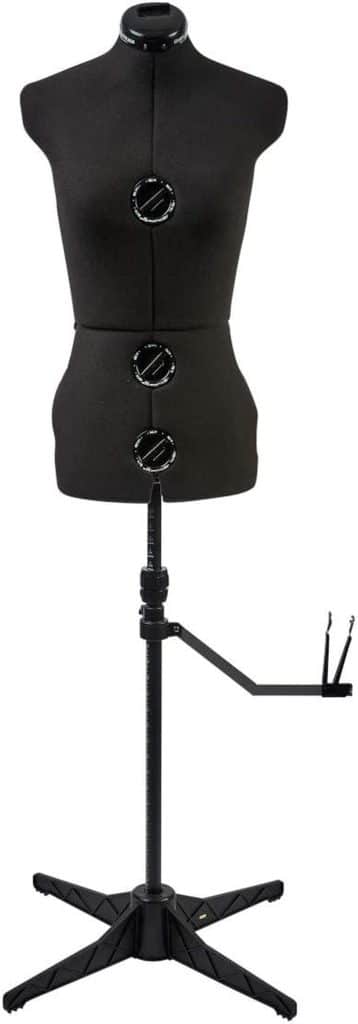 Test du mannequin couture réglable Sewing Online modèle M noir