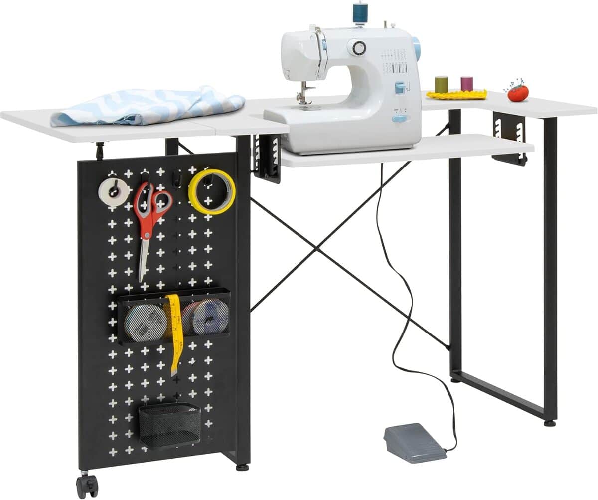 Test du Sew Ready Pivot : table de couture pratique avec rangement