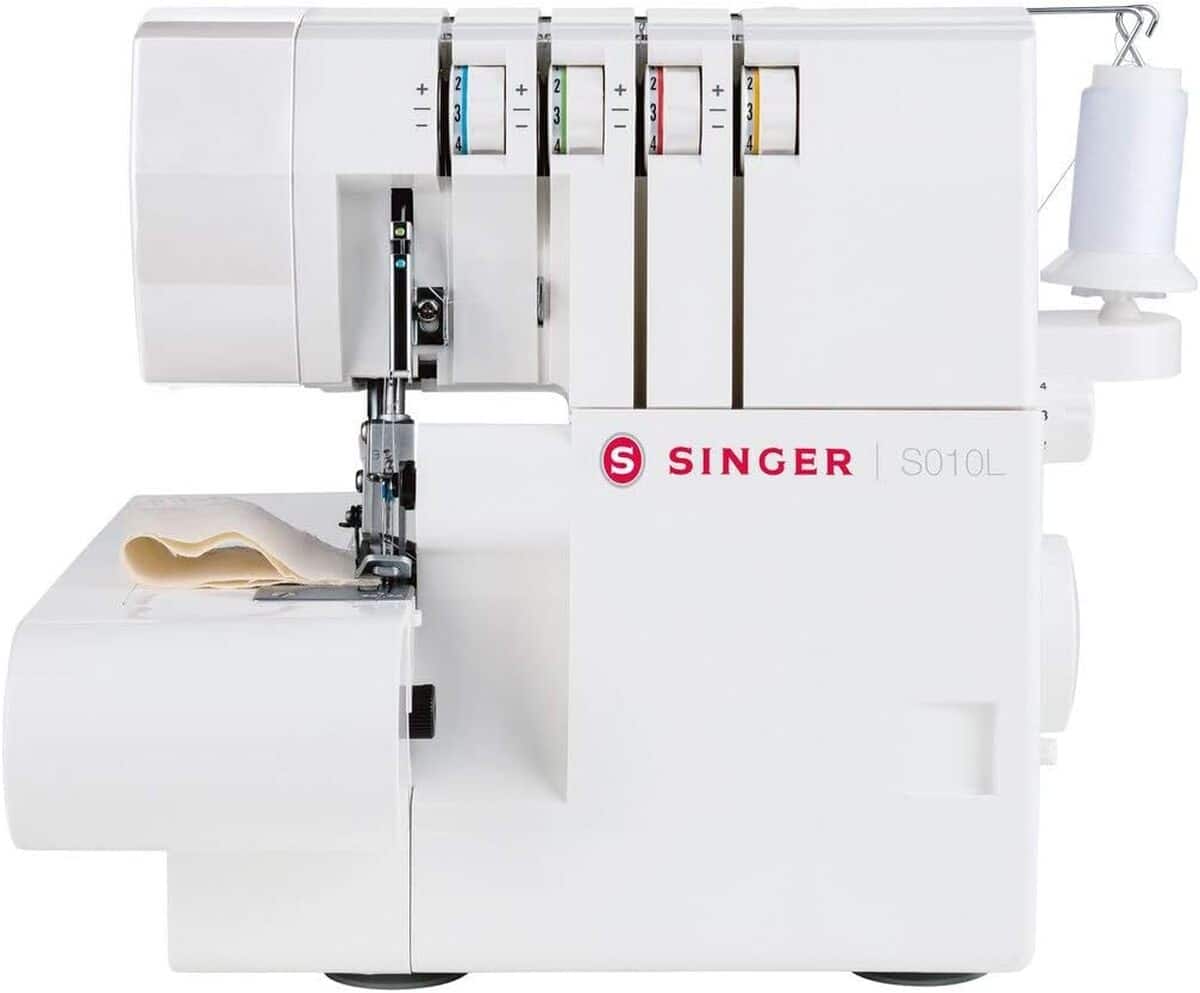 Test Singer S010L : surjeteuse puissante à bras libre