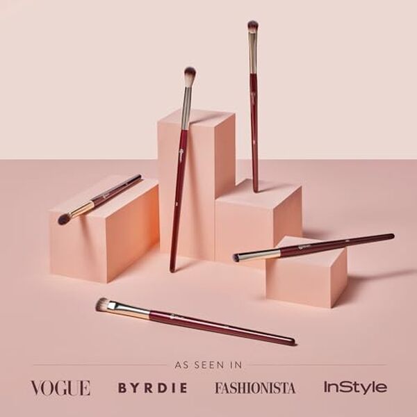 Découvrez notre analyse complète des pinceaux BK Beauty pour un maquillage professionnel et impeccable. Des conseils pratiques et des avis d'experts pour choisir vos outils de beauté.