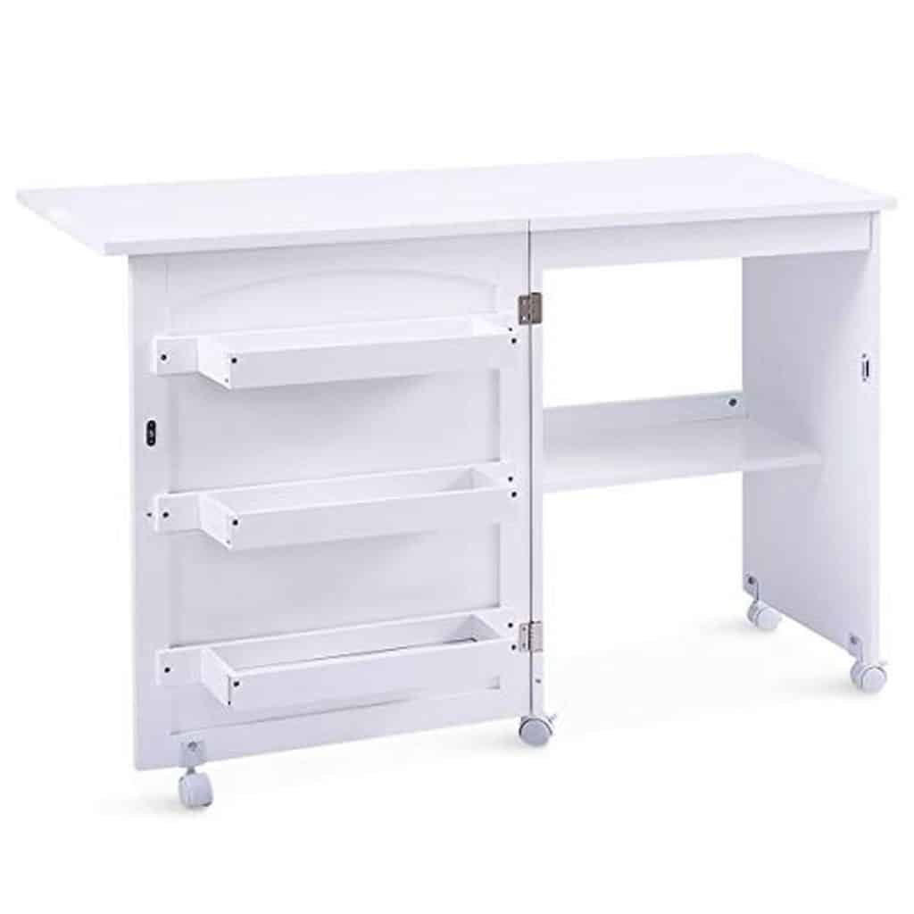 Test : table de couture pliante Dreamade, meuble pratique et compact
