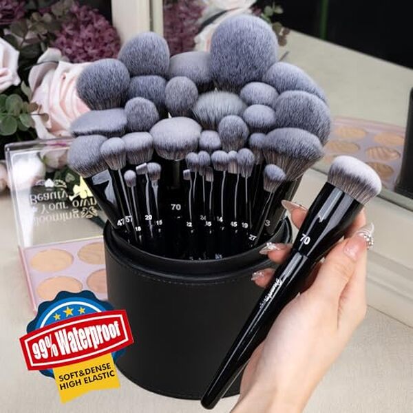 Découvrez notre avis détaillé sur le lot de 32 pinceaux maquillage végans Bueart : qualité, performance et prix pour des retouches professionnelles. 