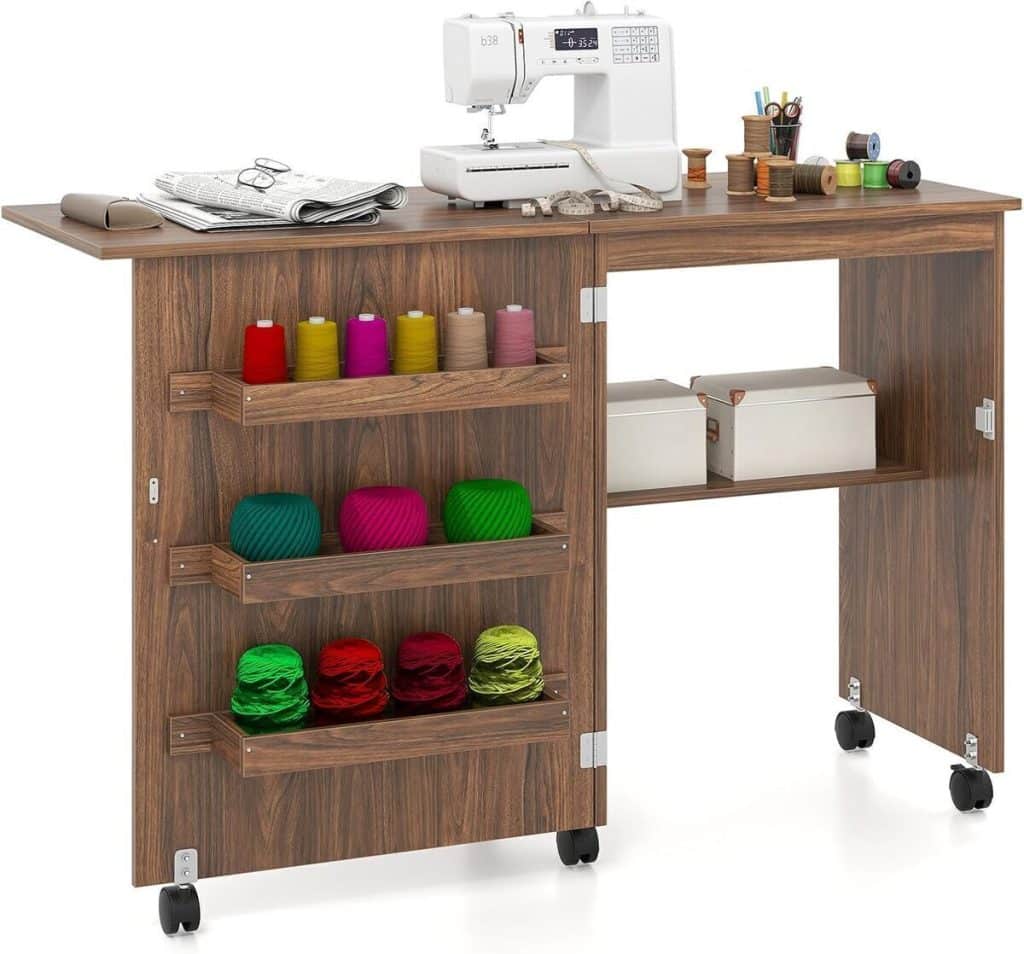 Test : armoire à couture pliante Costway avec étagères et roulettes